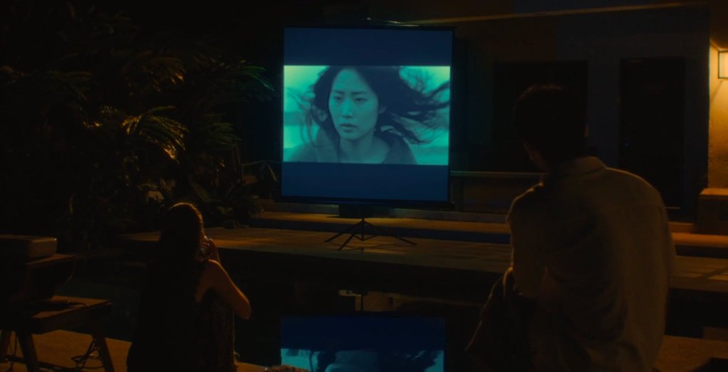 Hoyaanae's tweet image. &quot;She speaks to him about the history of the Ruins. How it was a testament to a love lost and that it&apos;s found more meaning, broken and burnt than it ever did when it was whole and perfect.&quot;

#Gitling