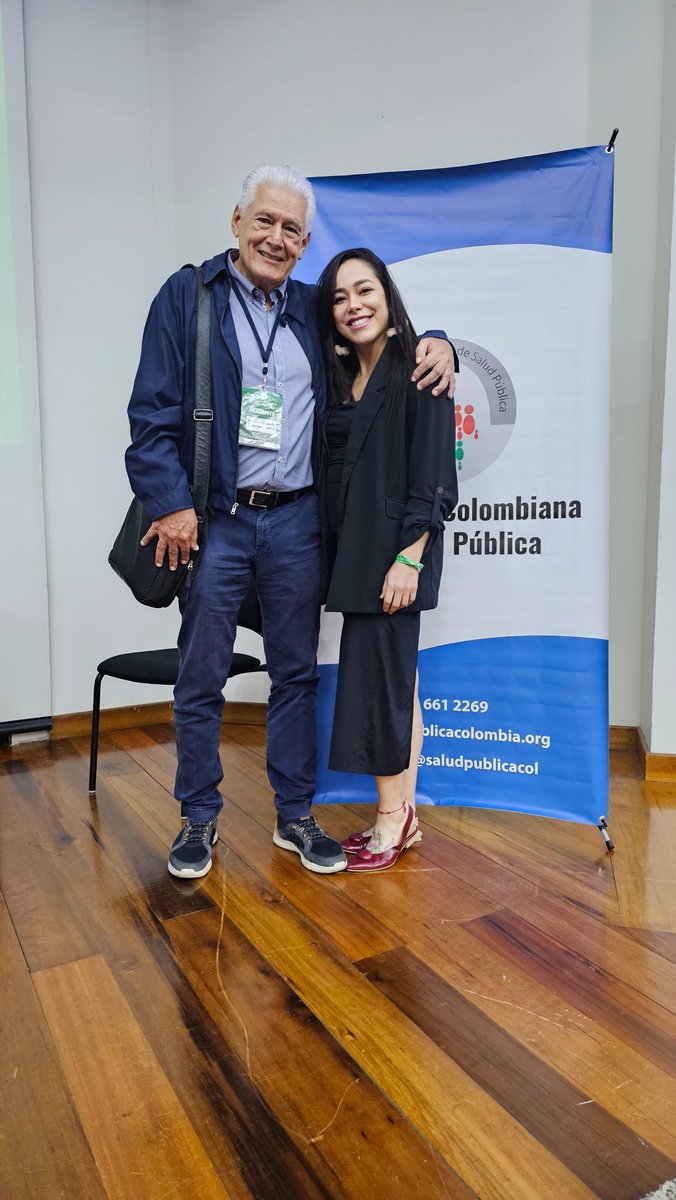 asocepic's tweet photo. La presidenta de la Asociación de Epidemiología de Colombia - ASOCEPIC, Silvana Zapata Bedoya,@solsilvanazb presentó durante la V Bienal de Salud Pública
Muchas gracias a Juan Eduardo por su voluntad de trabajar en equipo.
#SaludPública #Epidemiología #Prevención https://t.co/6iQMTphpJv