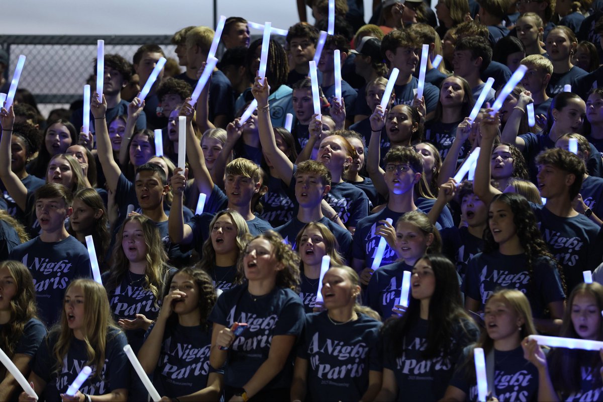 ScottRussellOLY's tweet image. A momentary slow start and then…

…we realized what we are…

#CardinalSTRONG

Boys looked great on D again… flying to the football. 

…and on offense lead by our front 5!!!#BigCats #FastCards #FTC #FeedTheCards #FeedTheCats 

EUDORA - 54
INDEPENDENCE - 14

Homecoming W!!!!