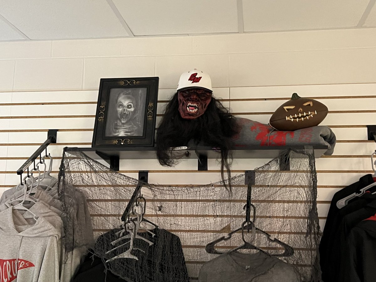 GMHSDECA's tweet photo. 🎃 Spooky season is here! 👻 The school store’s all decked out — come check it out! 🕸️ https://t.co/AuQ7hMFt6x