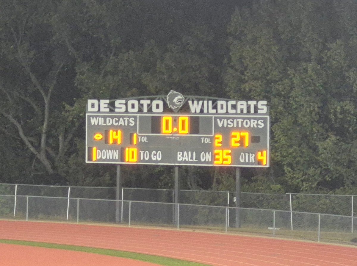 Leavenworth (5A, 5-1)  made history tonight, defeating De Soto for the first time in school history with a 27-14 win. The Pioneers move to 5-1 on the season, as this is their best start since 1973. A huge accomplishment for head coach Sean Sachen and his squad, traveling to and