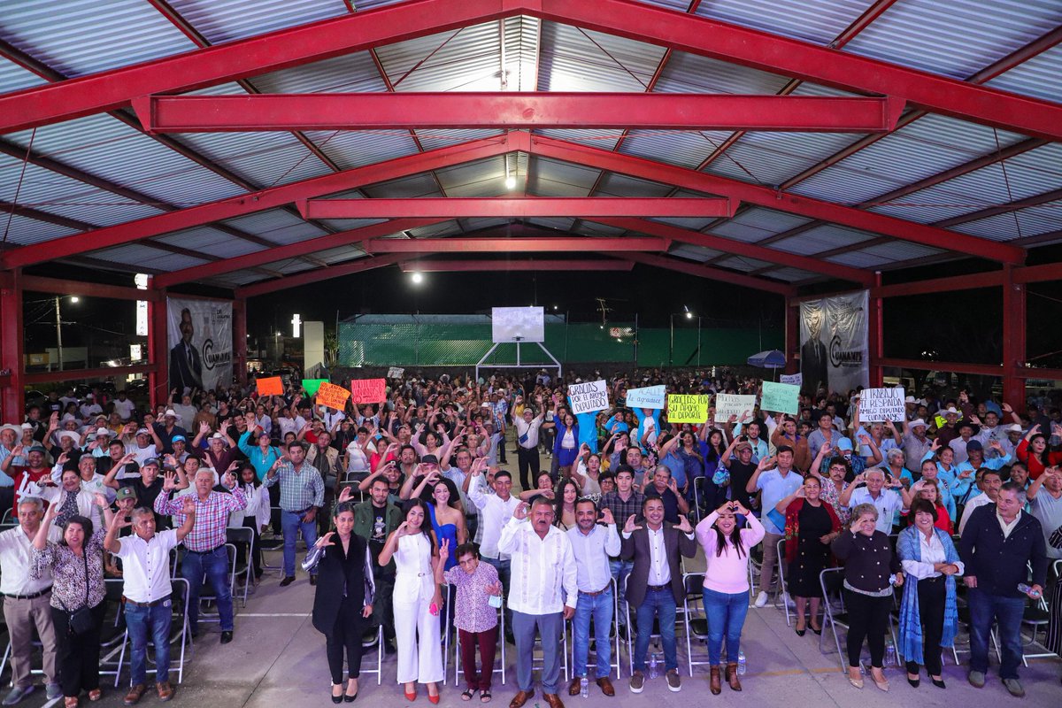 Agradezco la invitación al Primer Informe de Actividades legislativas del Diputado del Distrito IV, Alfredo Domínguez Mandujano.
Reconozco su trabajo y compromiso con las y los habitantes de #EmilianoZapata y #Tlaltizapán ¡Muchas felicidades!

#AriadnaBarrera
#DiputadaFederal