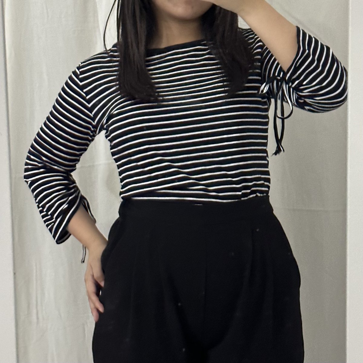 mochieuww's tweet photo. thread | semua preloved branded aku ada colorbox, uniqlo, the executive, timberland, zara, etc. bisa nego, bisa oren! https://t.co/St3hRyTypO