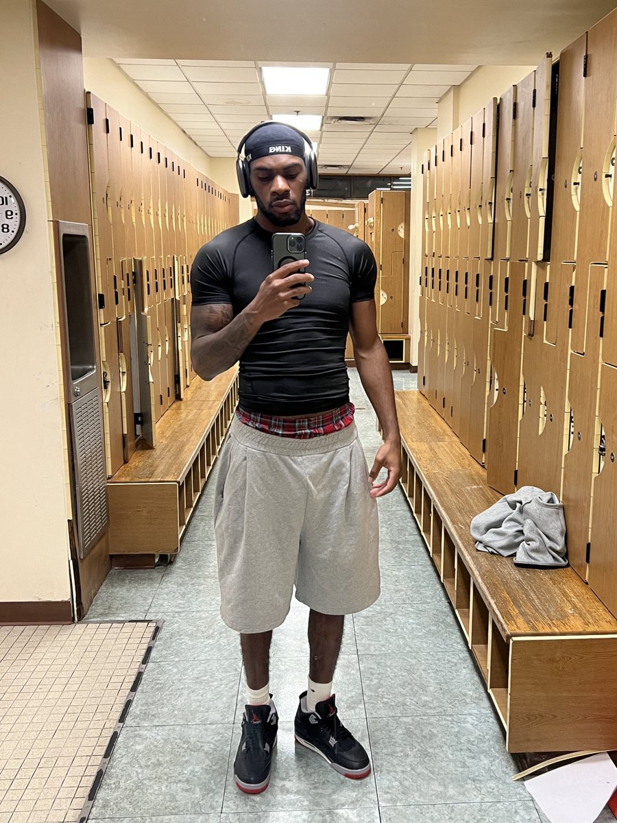 𝔹𝕚𝕘 𝕊𝕒𝕞 tweet media