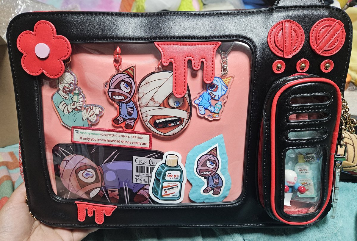 fateromani's tweet image. Thank you @UnlimPatWorks ! Your patch goes perfect with my Curly ita bag