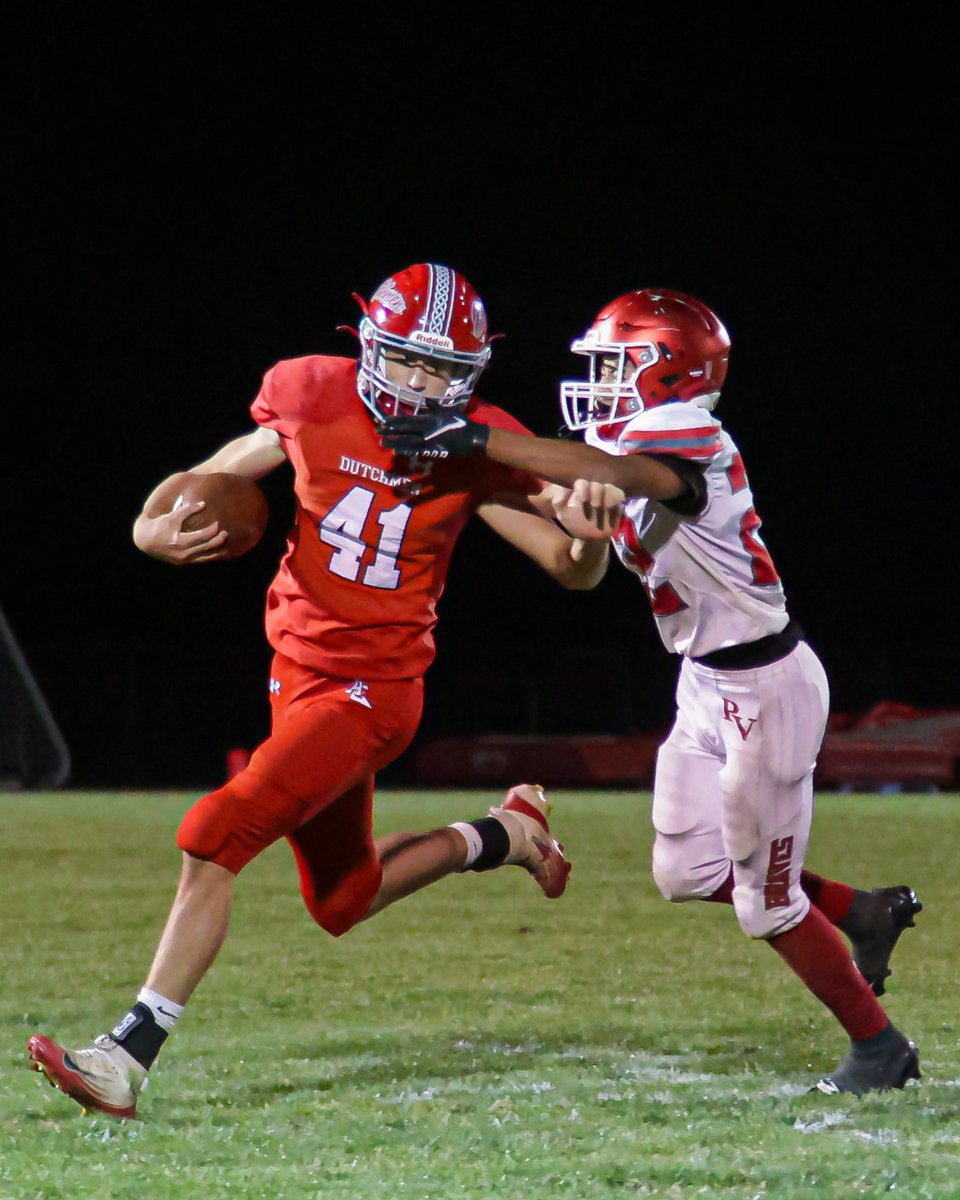 taboyd66's tweet photo. It was Homecoming in Annville and the Dutchmen defeated Pequea Valley 35-14 to improve their record to 7-1. @ACFootball_Club @AnnvilleCleona @AC_coachG @AC_CoachHeckard @jacksonhanley8 @ACDutchmenPride @TommyLong22 @LebCoSports1 @PV_Athletics https://t.co/6uaMVHS2eg