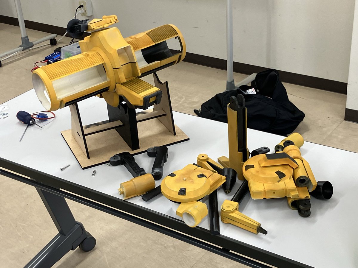 T_Robot_Labo's tweet image. #風紋祭
B棟31室でやってます！