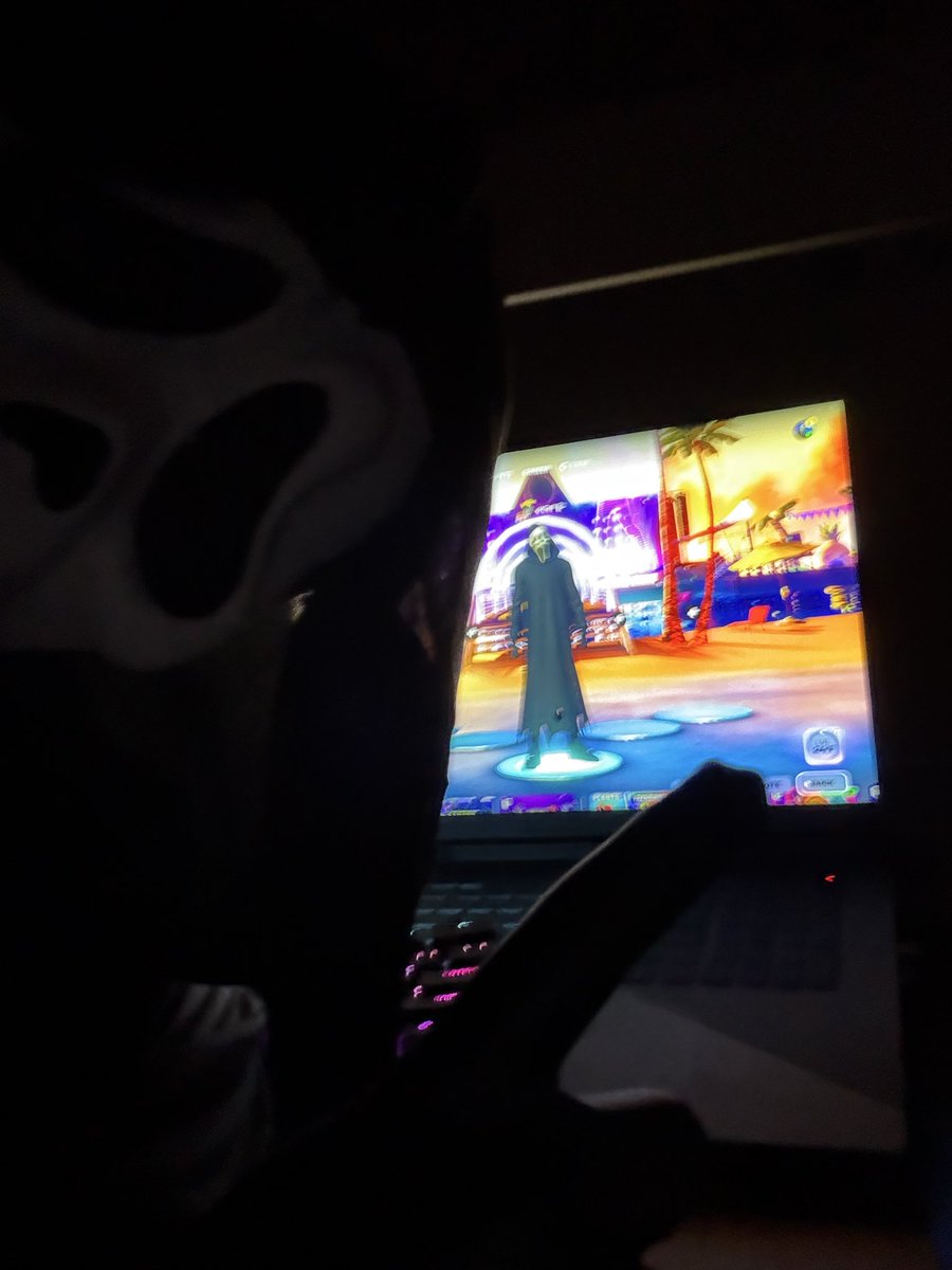 NotKyubi's tweet image. Thank you for my icon skin @Fortnite 
Shoutout to @GhostfaceTalks_