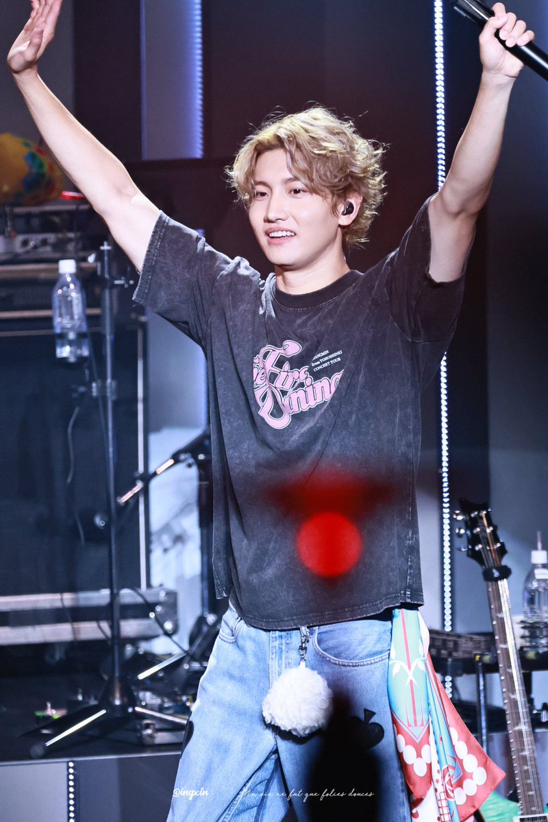 HominJungshim's tweet image. Prince Min has cut his hair 
👱🏻&amp;gt;&amp;gt;&amp;gt;&amp;gt;&amp;gt;&amp;gt;&amp;gt;&amp;gt;&amp;gt;&amp;gt;&amp;gt;&amp;gt;&amp;gt;&amp;gt;&amp;gt;&amp;gt;&amp;gt;👱🏻‍♂️