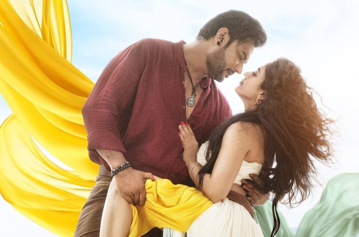Aneesh_98's tweet image. #OndeOnduSala song from #Devil 

It&apos;s a beautiful romantic song 🙌

Great visuals &amp;amp; good music ✌️

Darshan&apos;s look &amp;amp; having a electric chemistry with #RachanaRai ❤️

#RachanaRai &apos;s stunning look ❤️

Music composed by B #AjaneeshLoknath ✌️