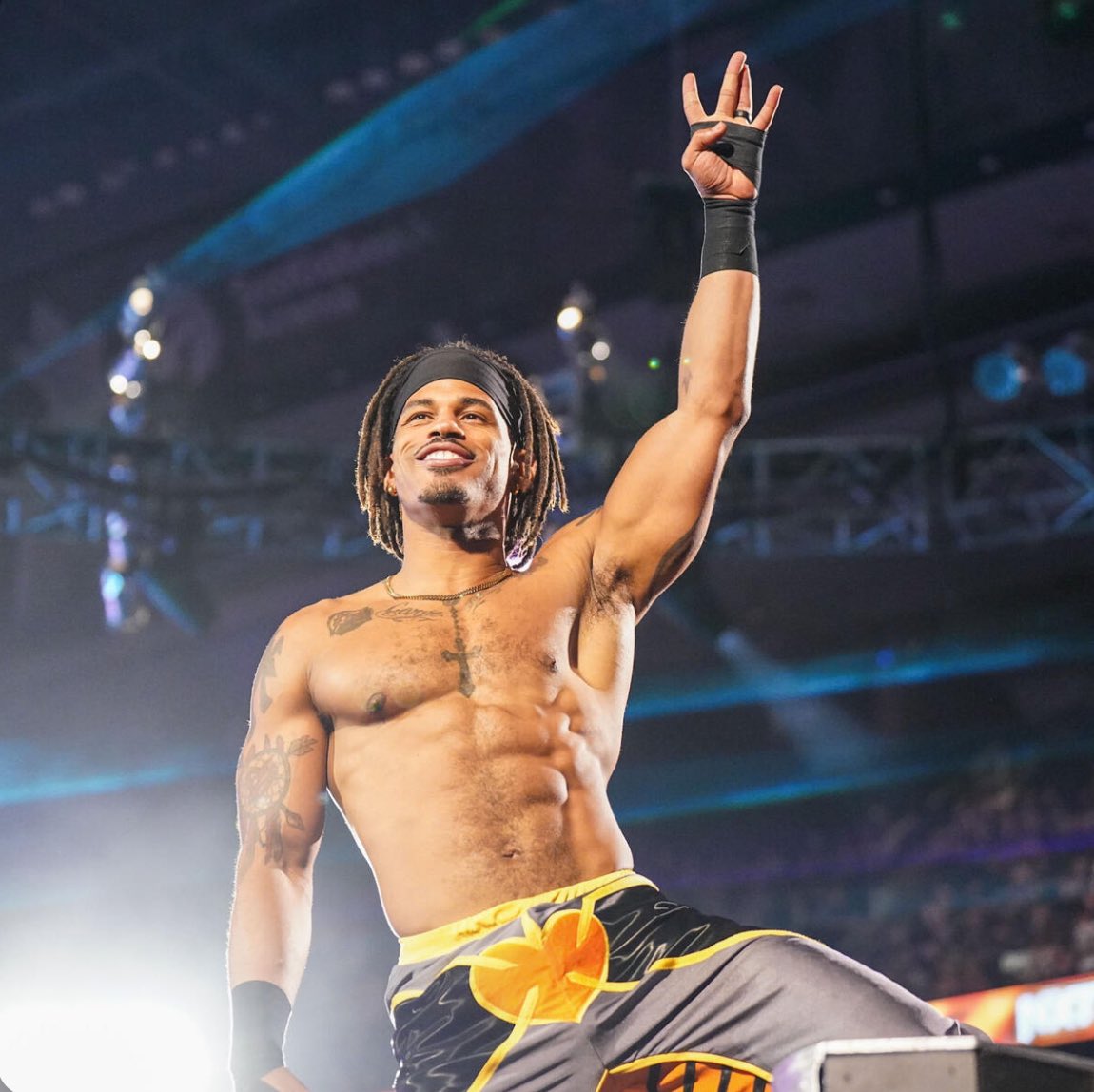 WrestleOps's tweet image. Wes Lee has been released by WWE.

(via @SeanRossSapp)