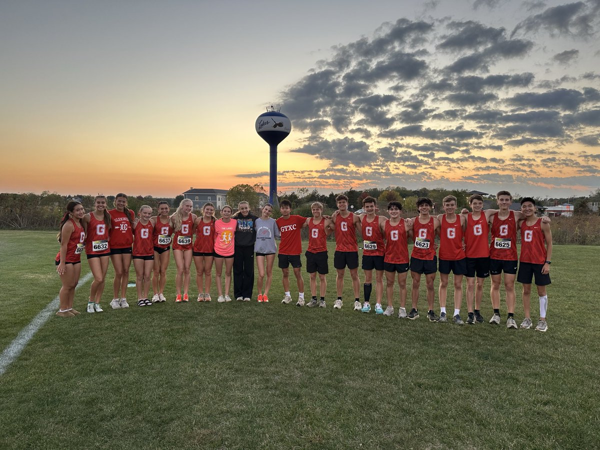 I don’t know where to start with this group tonight!! Some amazing racing, a crazy number of PRs in the best weather we’ve had all season and a team showing up for each other! Ashlyn Chopra ties the school record in 17:00 and we have so many more amazing races to celebrate! Love