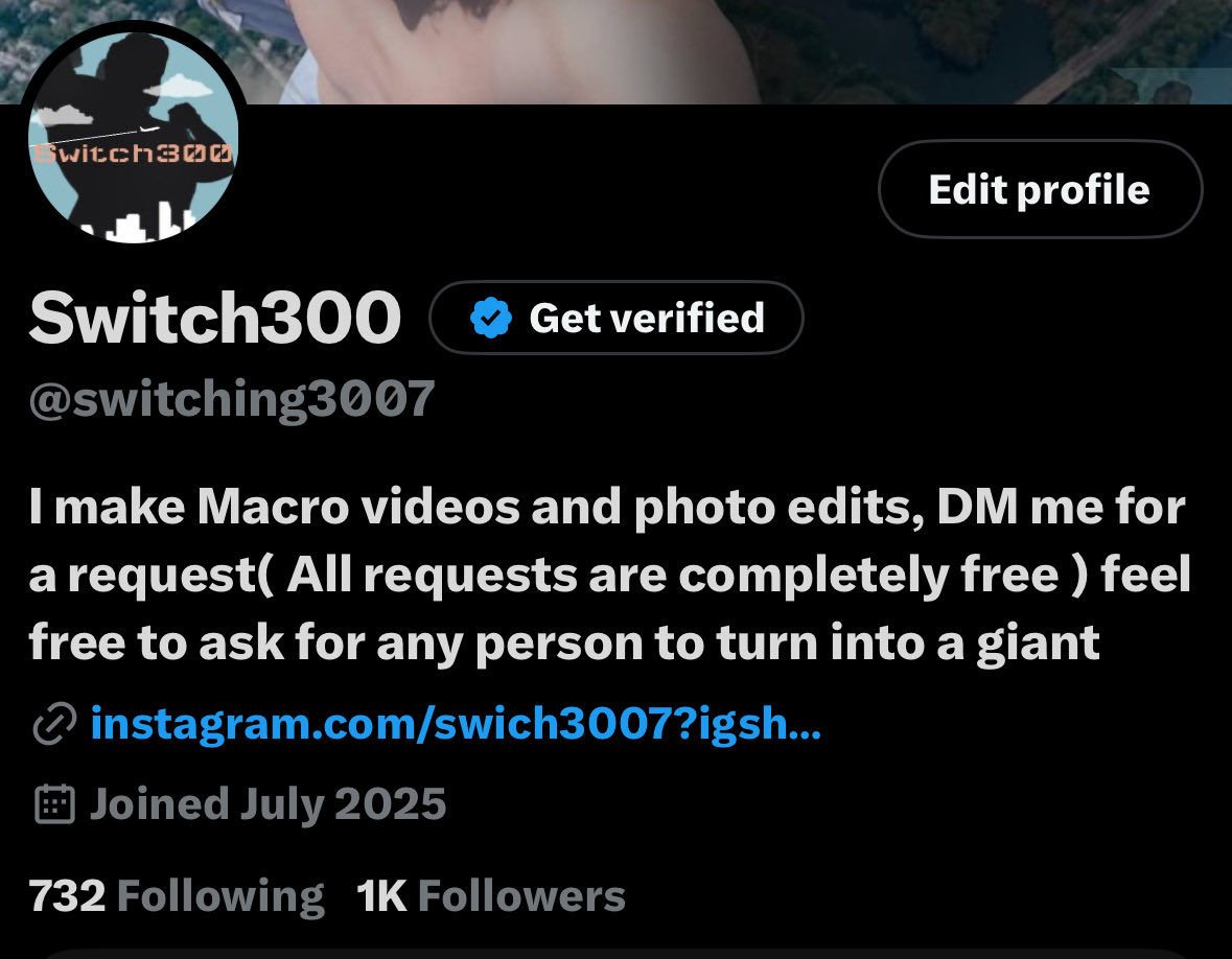 Thank you everyone for getting me to 1k followers!!!! I never expected to be noticed this much lol 😂
