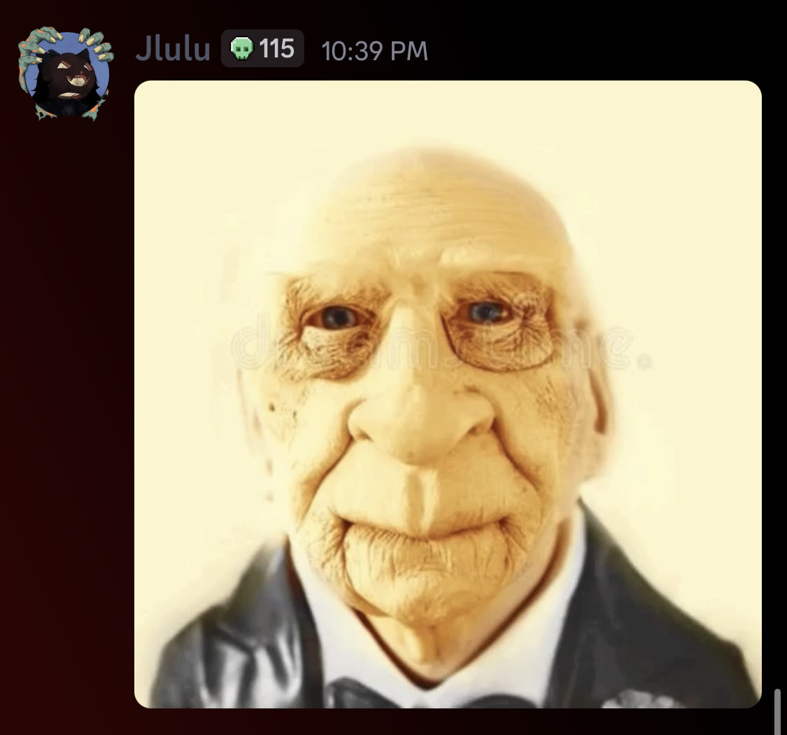 Silly_ServerOOC's tweet image. Evil scary