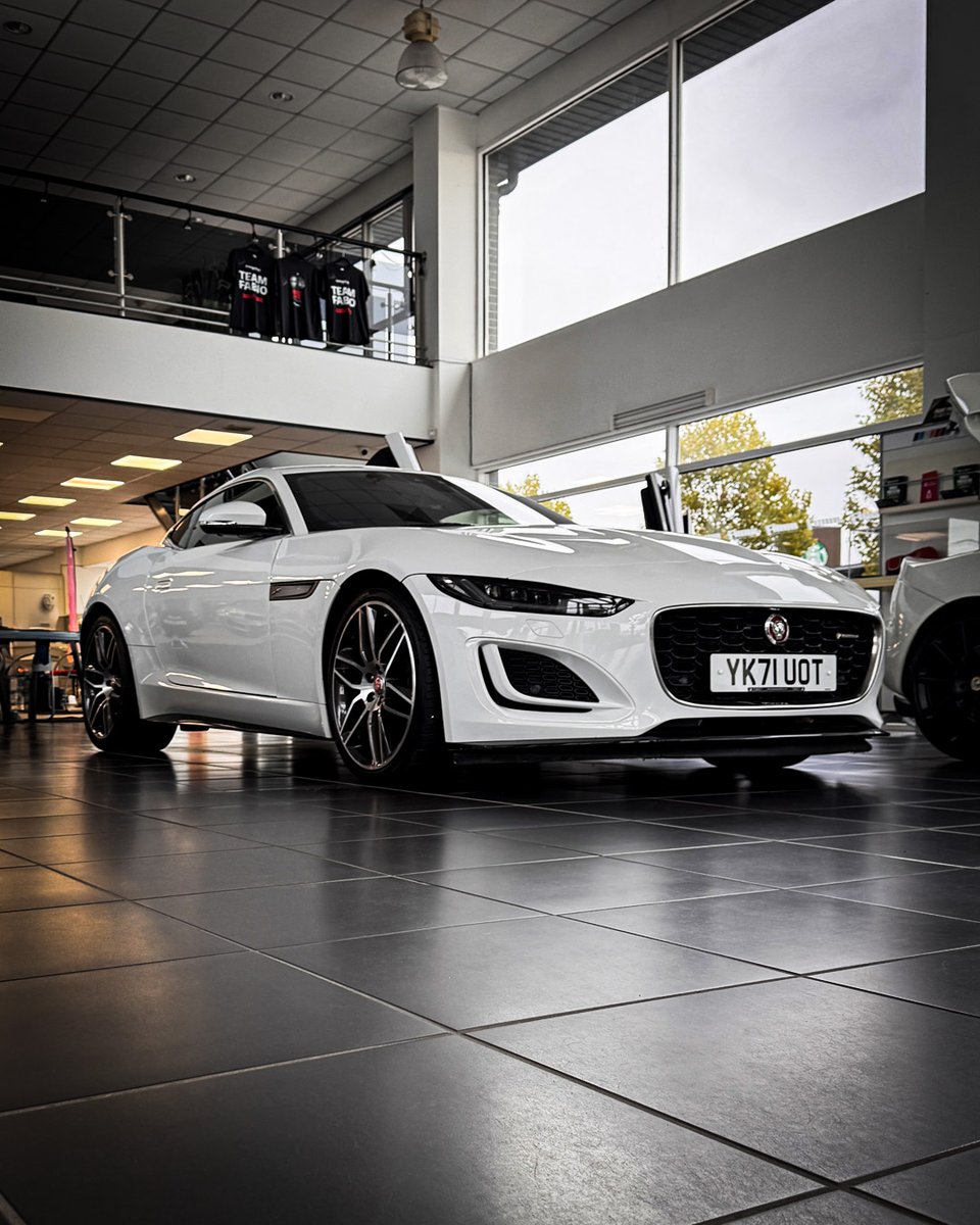 Integauto's tweet image. 2022 Jaguar F-Type 5.0 V8 R-Dynamic AWD — combining all-wheel-drive performance with unmistakable Jaguar design.

Low mileage. Excellent condition. Ready for immediate delivery.

integrityautomotive.co.uk/used-jaguar-f-…

#IntegrityAutomotive #JaguarFType