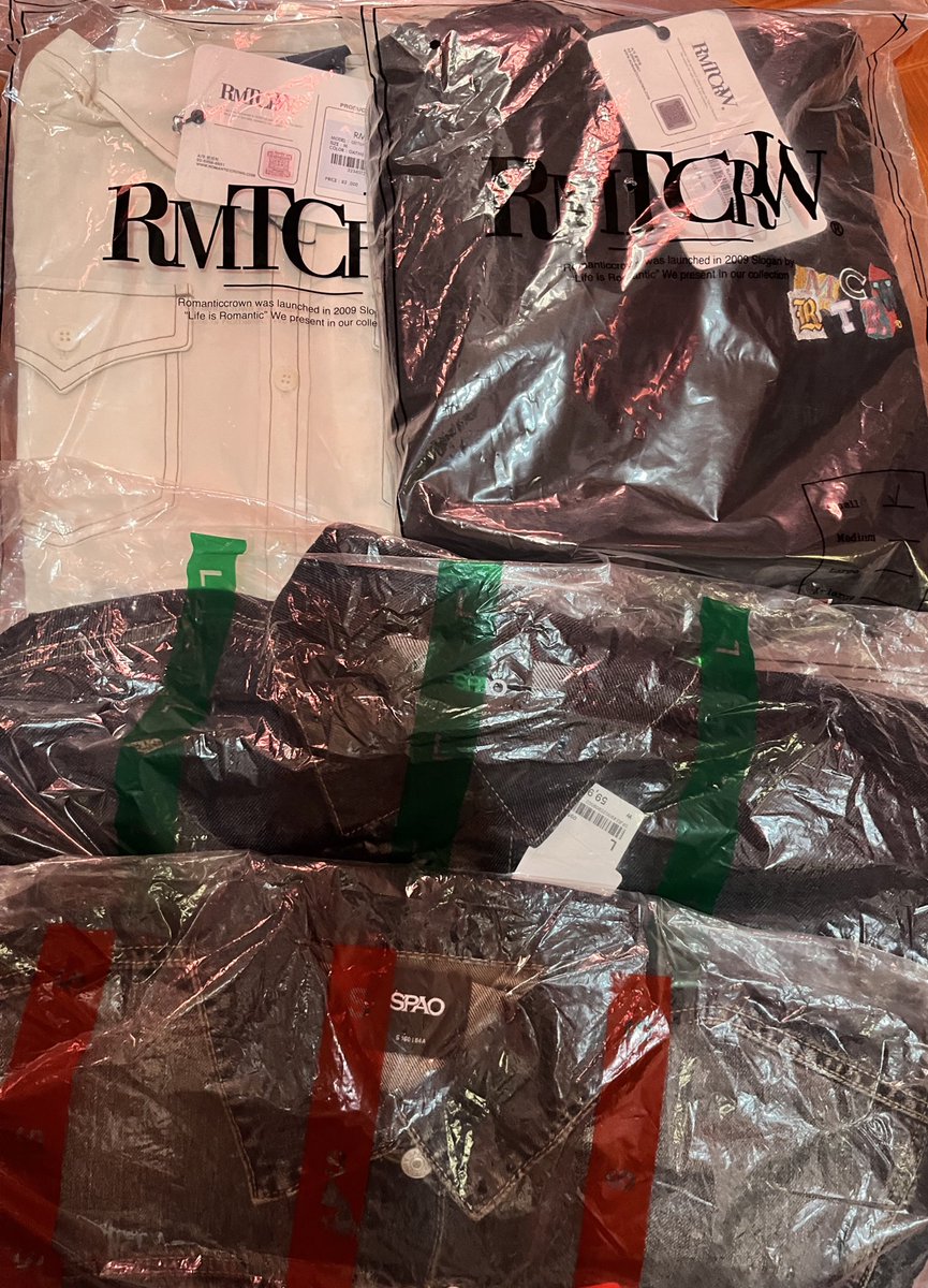 wonulovebott's tweet photo. think this has been my biggest kr haul ever??!! tysm ate @lyjindarydeals for always accommodating me 🥹(and for the loveliest freebies always and the extra ty card haha!)

 #lyjindaryfeedbacks https://t.co/arCQBCMYeL