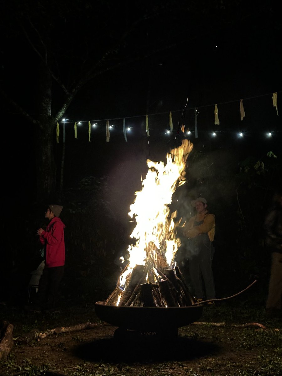 キャンプのファイヤー🔥

 #よろし9269