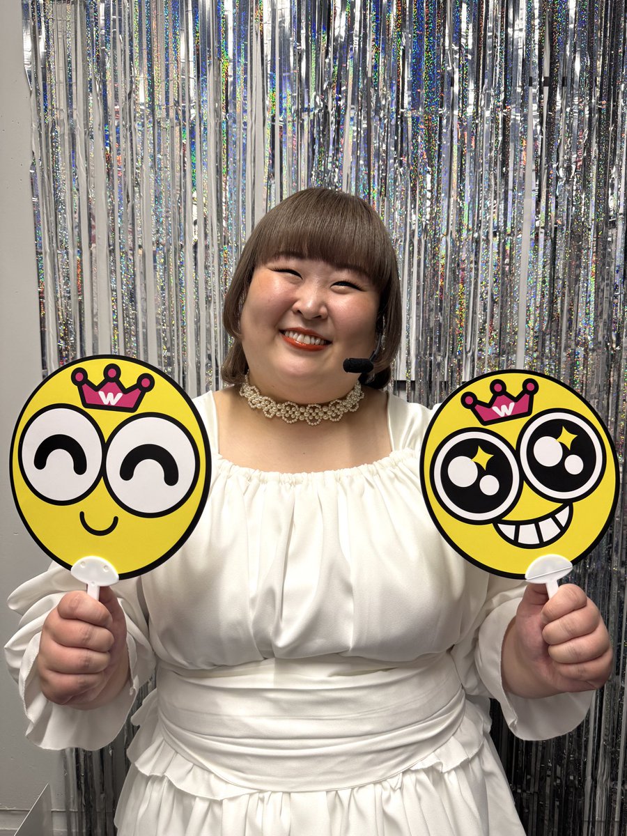 owaraiday's tweet image. ＼🌏#お笑いの日2025 ビッグスマイル📣／

夢のコラボ祭り💫
#かなで（#3時のヒロイン） さんから
ビッグスマイルいただきました！

【キングオブミュージック】に出演しました🌈
🏆よる6時30分からは #キングオブコント2025 

TVerでも無料配信中✔️
tver.jp/live/special/l…