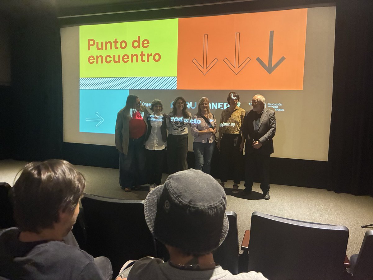 Gracias a una invitación conjunta de <a href="/ACAU_URUGUAY/">ACAU</a> <a href="/UTU_Uruguay/">UTU</a> <a href="/montevideoIM/">Intendencia de MVD</a> <a href="/DetourUy/">Festival de Cine Nuevo - Detour</a> y Reducto Hub, estudiantes de terciarios audiovisuales de Paysandú, Treinta y tres y <a href="/petarrayanes/">Polo Educativo Tecnológico Arrayanes de UTU</a> están en Montevideo en actividad de formación , integración e intercambio de saberes.