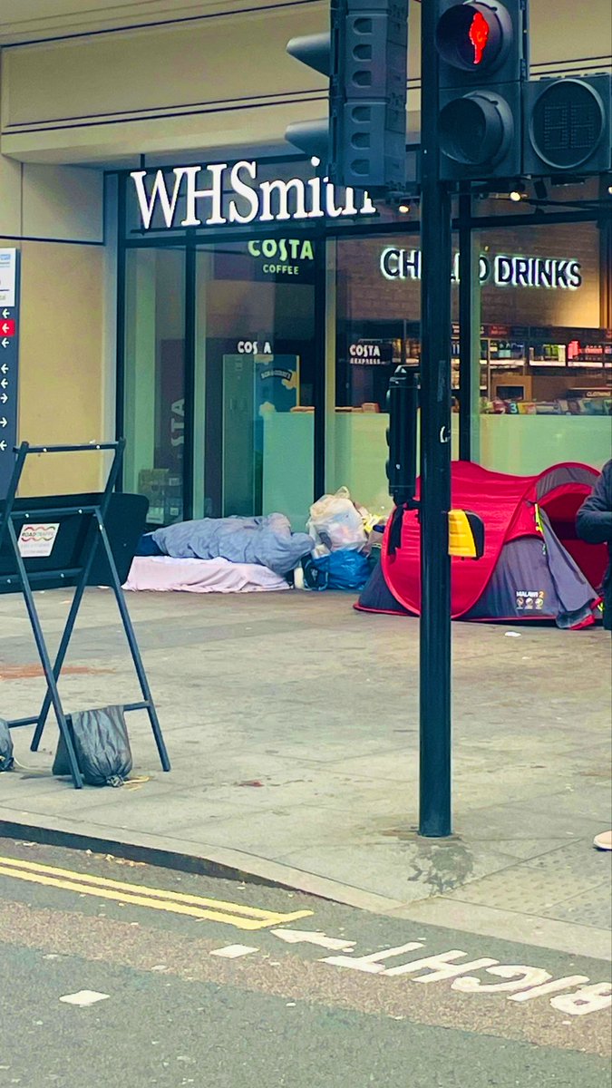 JulieredmondW's tweet image. No one should face winter without a safe place to call home. £84m in new funding is a step forward but let’s keep pushing for lasting solutions to end rough sleeping and give every family stability and dignity. 

#EndHomelessness #WorldHomelessDay