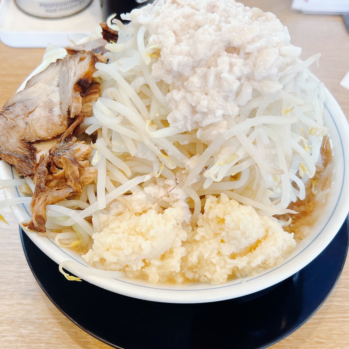今私の口は純白一色の芳醇スタミナガーリックの香りになりました