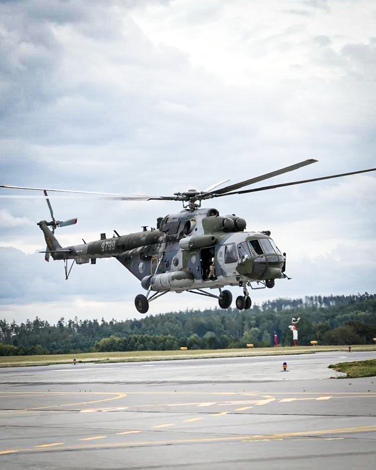 NATO's tweet photo. Czechia 🇨🇿 has deployed a helicopter unit to eastern Poland for NATO’s Eastern Sentry 🛡️

The vigilance activity involves air, land and sea capabilities, connecting Allies from the High North to the Black Sea and beyond https://t.co/tWdbPYc13Y
