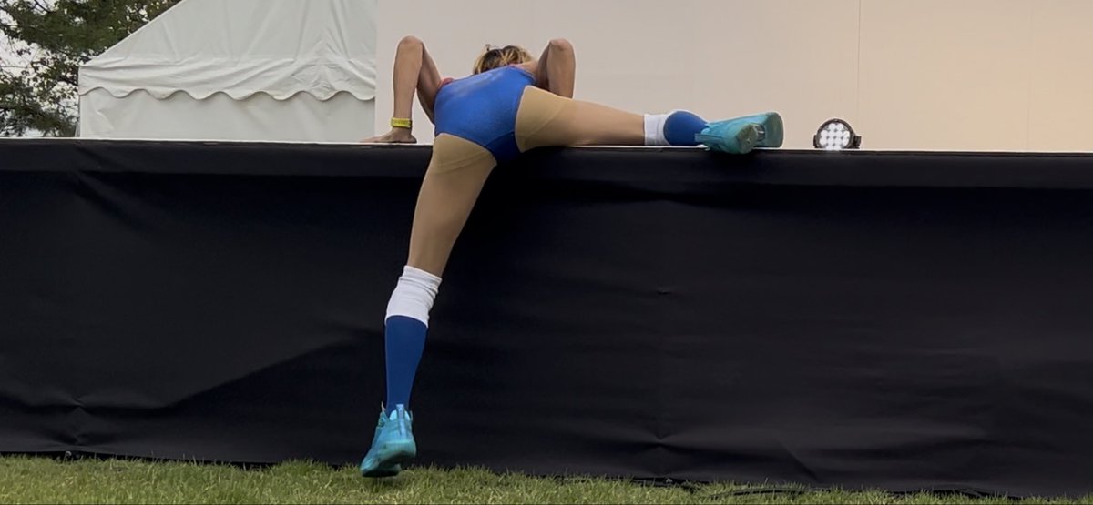 客降りしたもののステージに上がれなくなってしまったムラムラタムラ

#ムラムラタムラ
#志賀商工祭