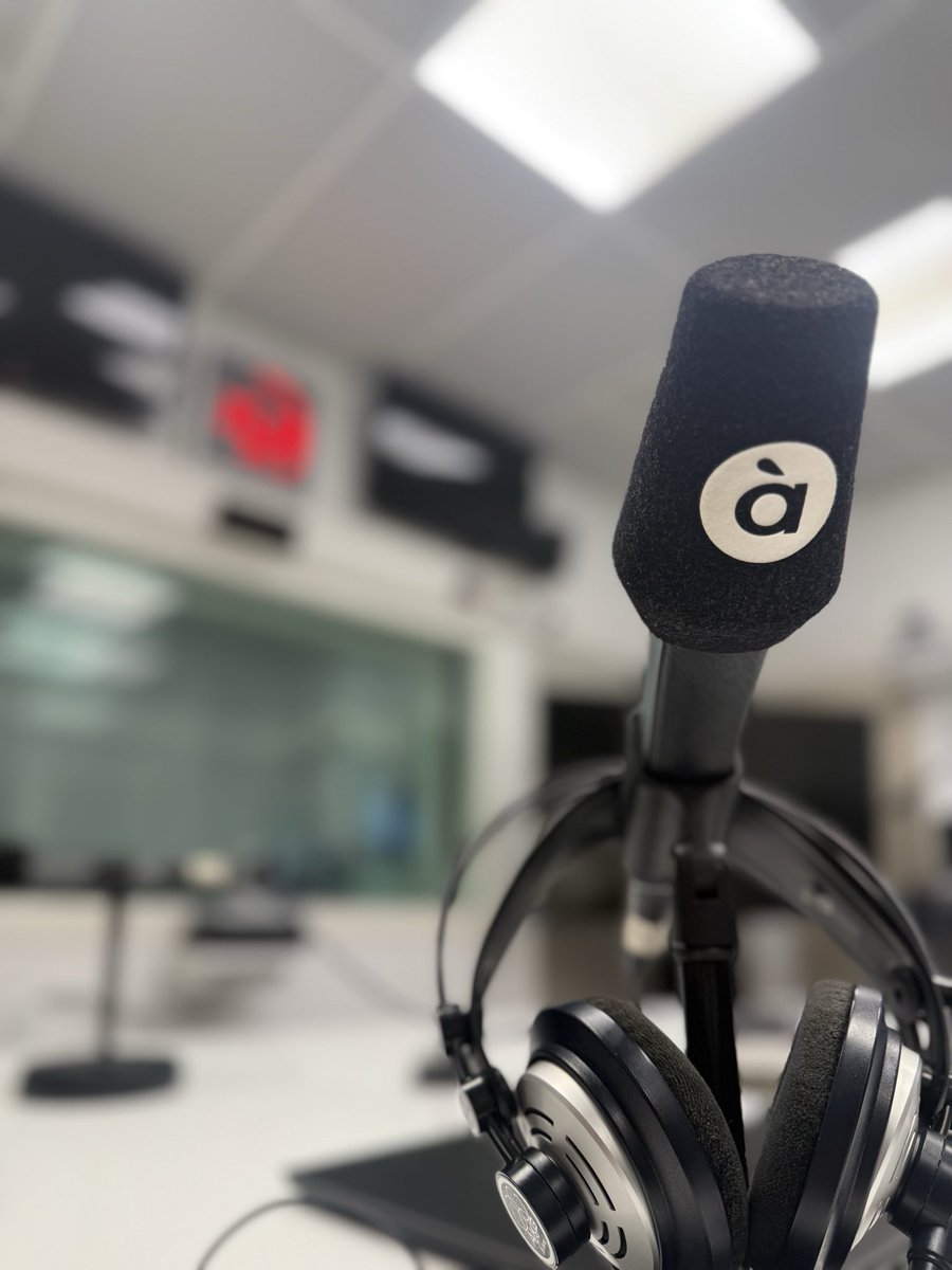 📌 A partir de les 12:05 vos esperem a <a href="/PuntaPunt_/">Punt a Punt</a> d’<a href="/apunt_media/">À Punt</a>! 

🎙️ Amb les retransmissions esportives valencianes del cap de setmana amb tenis, waterpolo, pàdel, futbol… 

T’esperem en <a href="/apuntesports/">À Punt Esports</a>‼️