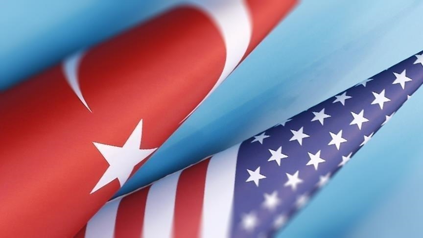 🇹🇷🇺🇸 Türkiye-ABD ticaretinde 100 milyar dolarlık hedef için yeni strateji geliyor

📄 İki ülke arasındaki ticarette yol haritası niteliğindeki rapor, güncel gelişmeler ışığında güncelleniyor

🚚 Özellikle beyaz eşya, tekstil, otomotiv, teknoloji gibi stratejik sektörlere