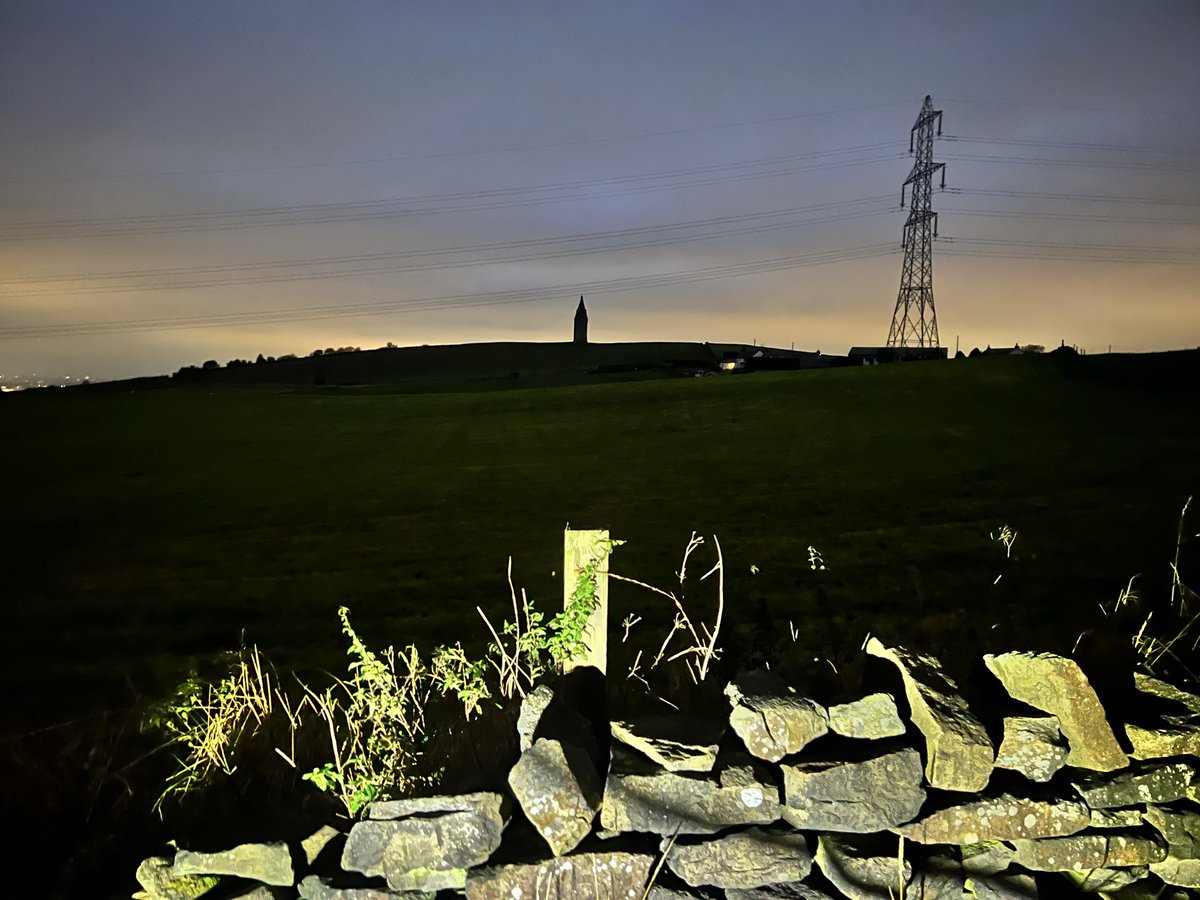 #beamingwithpride 😊Massive well done <a href="/Inspire_Ashton/">Inspire Academy</a> staff &amp; joining members of other <a href="/TrustVictorious/">Victorious Academies Trust</a> schools Wildbank &amp; Yew Tree for completing the #SamaritansDawnWalk this morning (starting <a href="/6am/">6am</a>) &amp; raising in excess of £2000 for this vital mental health support💛 <a href="/samaritans/">Samaritans</a>