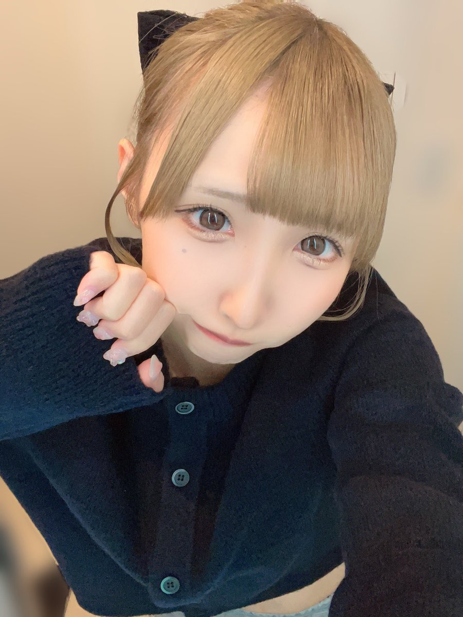 __11922960__'s tweet photo. こっちのが盛れてたくない？ https://t.co/PoS1Jbq5aF