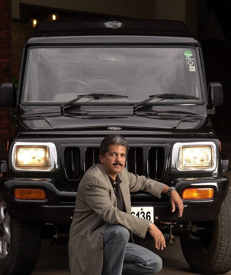anandmahindra's tweet image. Since the Mahindra Armada, our first hard-top SUV, first rolled out, I’ve never driven any other car brand.
(Before the Armada, I had a Hindustan Motors Contessa!)

And although today I use the XEV 9e, the most advanced vehicle Mahindra has ever built, I can honestly say that the…