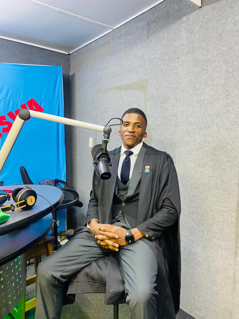 "Joy is in the air! 🎉 Capture the excitement of UNESWA FM's special broadcast, as happy parents and graduands share their  excitement📻 Tune in for the ultimate celebration broadcast and get ready to feel the pride and happiness! 😊jmc.uneswa.ac.sz/public/uneswa_… #UNESWAFM #Graduation