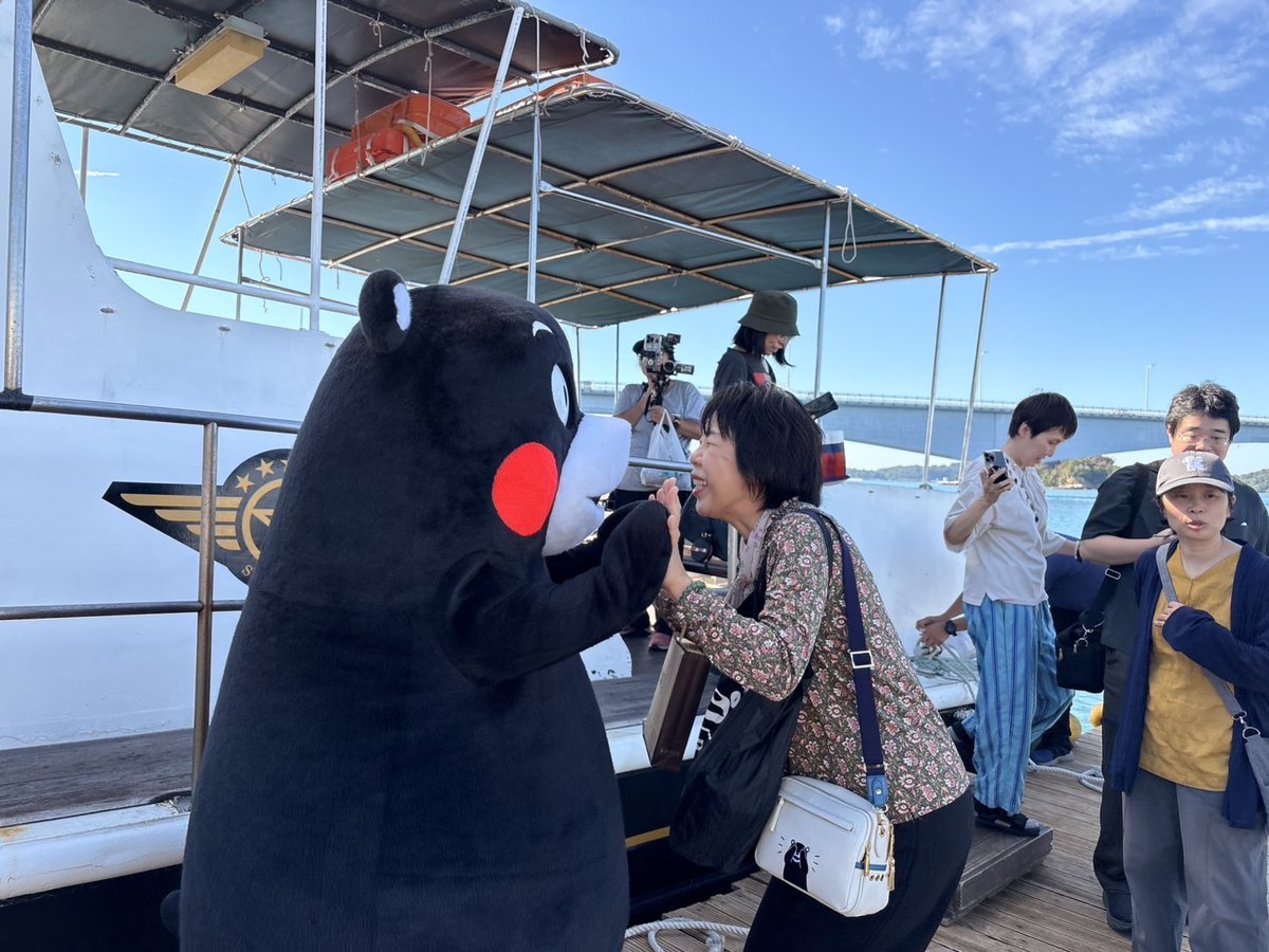 55_kumamon's tweet image. ãããŸã¢ã³ã©ã³ãå
¬åŒãã¹ãã¢ãŒã第1åç®ã¯äžè§ã»å€©èã«ãã£ãŠããã¢ã³ïŒã¿ããªãšããã倩èã®æµ·ã¯ãããããã¬ã€ã§ç¹å¥ãªæéã ã£ã ã¢ã³âåå ããŠããŸãã£ãã¿ãªãããµã³ããŸãïŒã€ãã®ãã¢ãŒããã®ãã¿ã«ããŠãŠã¯ãããŒïŒkumamon-land.jp/bus_tour/