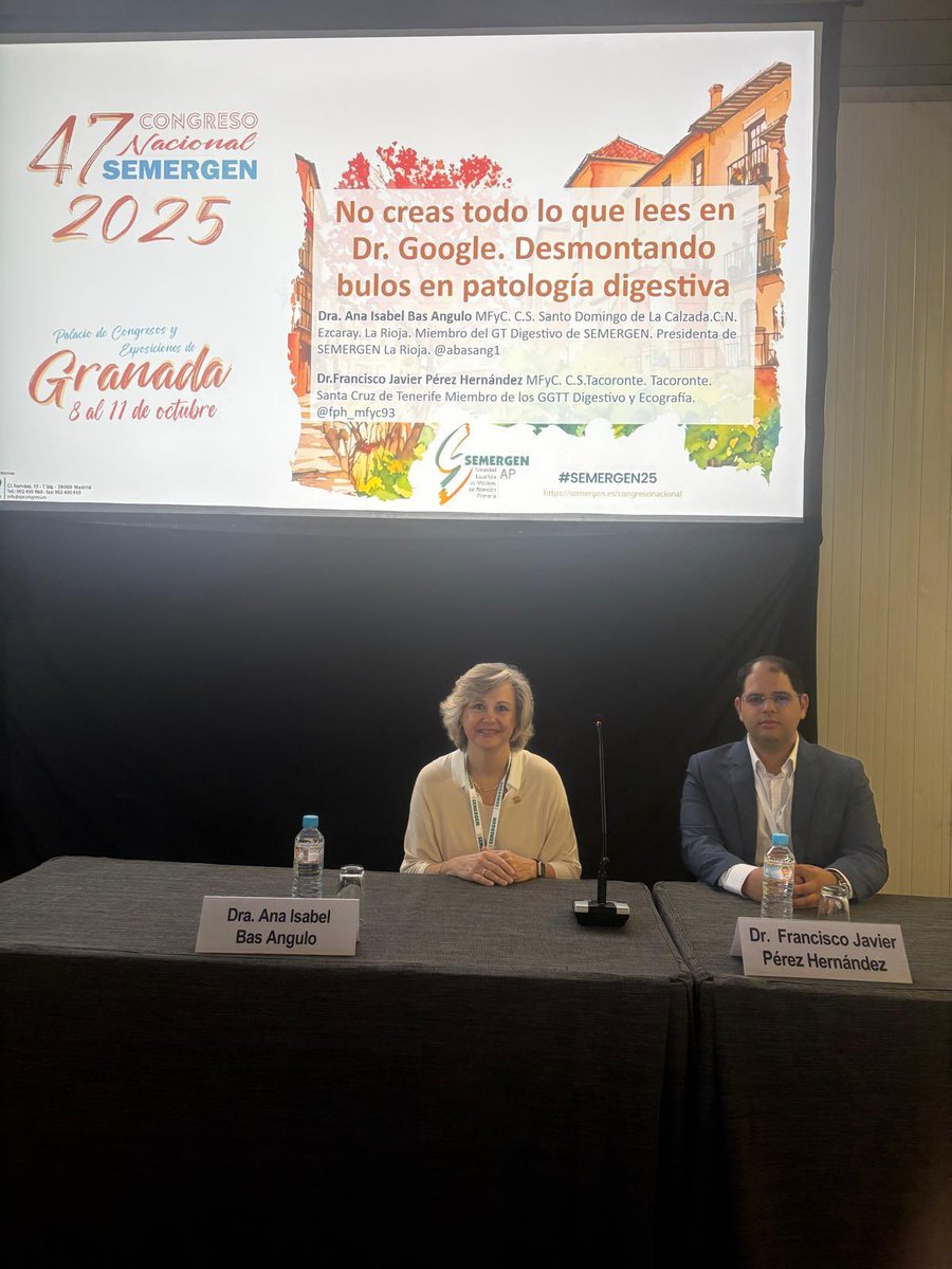 Va a dar comienzo una mesa súper interactiva y amena descubriendo algunos mitos que rondan por internet…
¿Te la vas a perder? 

Corre a la sala U2 en la planta 0

¡Te esperan! 

#SEMERGEN25 #Digestivo <a href="/gastroprimaria/">GastroprimariaSemergen</a> <a href="/SEMERGENap/">SEMERGEN | Médicos de AP #SEMERGEN25</a>