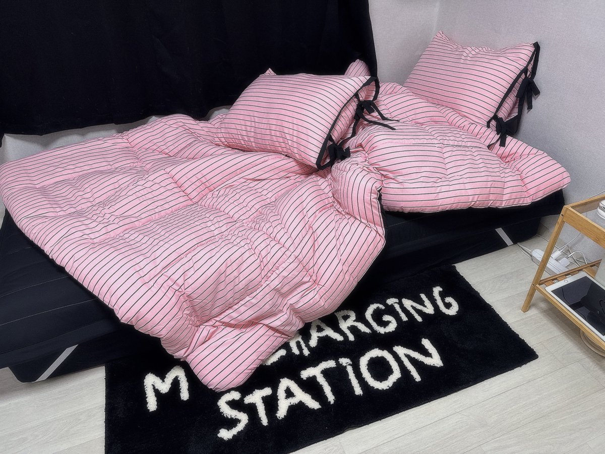 추석이 지났으니 침구를 바꿔따
🌲>>🎀