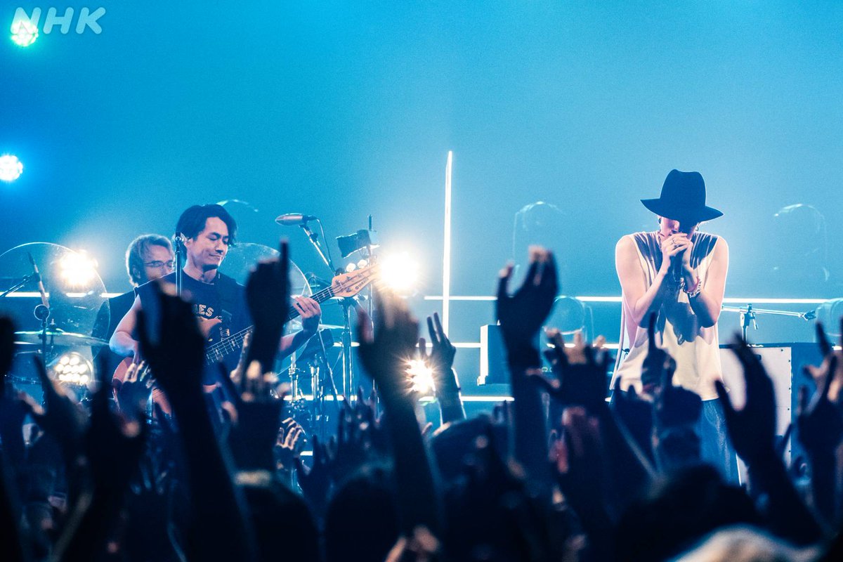 nhk_musicjp's tweet image. 📢いよいよ今夜放送！
【RADWIMPS 20th YEAR SPECIAL】
📺10/11(土) 23:00~NHK総合/BSP4K

🔻配信はNHK ONE（新NHKプラス）で
web.nhk/tv/pl/series-t…

#RADWIMPS
約500人のファンを前に
NHKのスタジオでライブ🙋‍♂️🙋‍♀️

テレビ初披露曲も！
一緒に盛り上がりましょう‼️

#RADWIMPS20th_SP