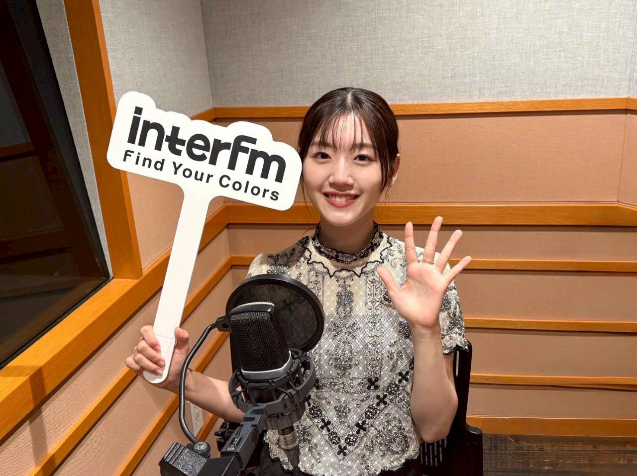 みーぱん★ 日向坂46 佐々木美玲1st写真集『陽射しのパレード』【公式】12月17日