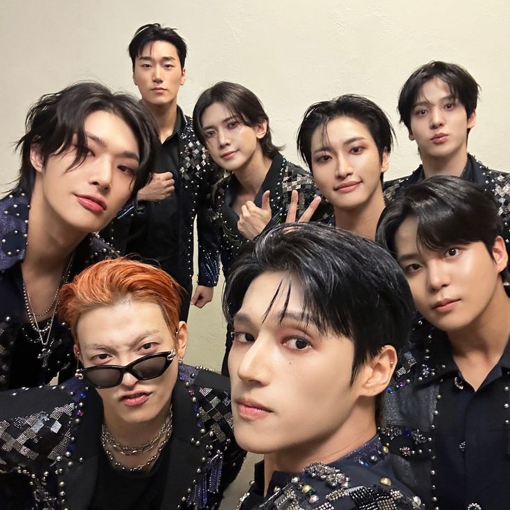 icll 🤍 || minik husky || tweet media