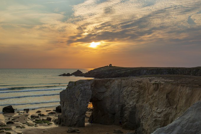 Gwénaël Santerre (@gsterre) on Twitter photo Superbe vue sur la Côte Sauvage de la Presqu'île de Quiberon #Morbihan merci <a href="/AiRicK63/">🌋🌿AiRicK ☄️⛈️</a> #Bretagne #BaladeSympa #MagnifiqueFrance Superbe vue sur la Côte Sauvage de la Presqu'île de Quiberon #Morbihan merci <a href="/AiRicK63/">🌋🌿AiRicK ☄️⛈️</a> #Bretagne #BaladeSympa #MagnifiqueFrance