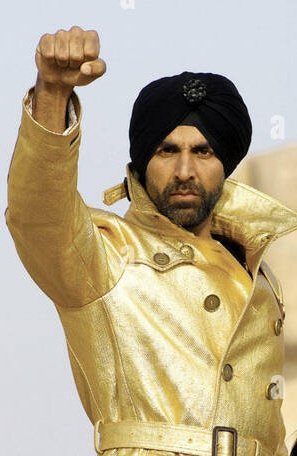 AkshayK24x7's tweet image. Age is just a number for #AkshayKumar; With this look @akshaykumar sir &amp;amp; @DharmaMovies should commence shooting of #KesariChapter3 immediately. With little more beard &amp;amp; moustache, he&apos;ll be perfect for Hari Singh Nalwa type character

2008                             2025