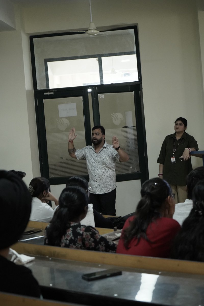Techcadd_comp's tweet image. Techcadd had the opportunity to conduct a Career Awareness Seminar at PCTE College, Ludhiana. Our Founder &amp;amp; CEO, Mr. Gourav Gupta, interacted with students and guided them on building future-ready careers in today’s evolving