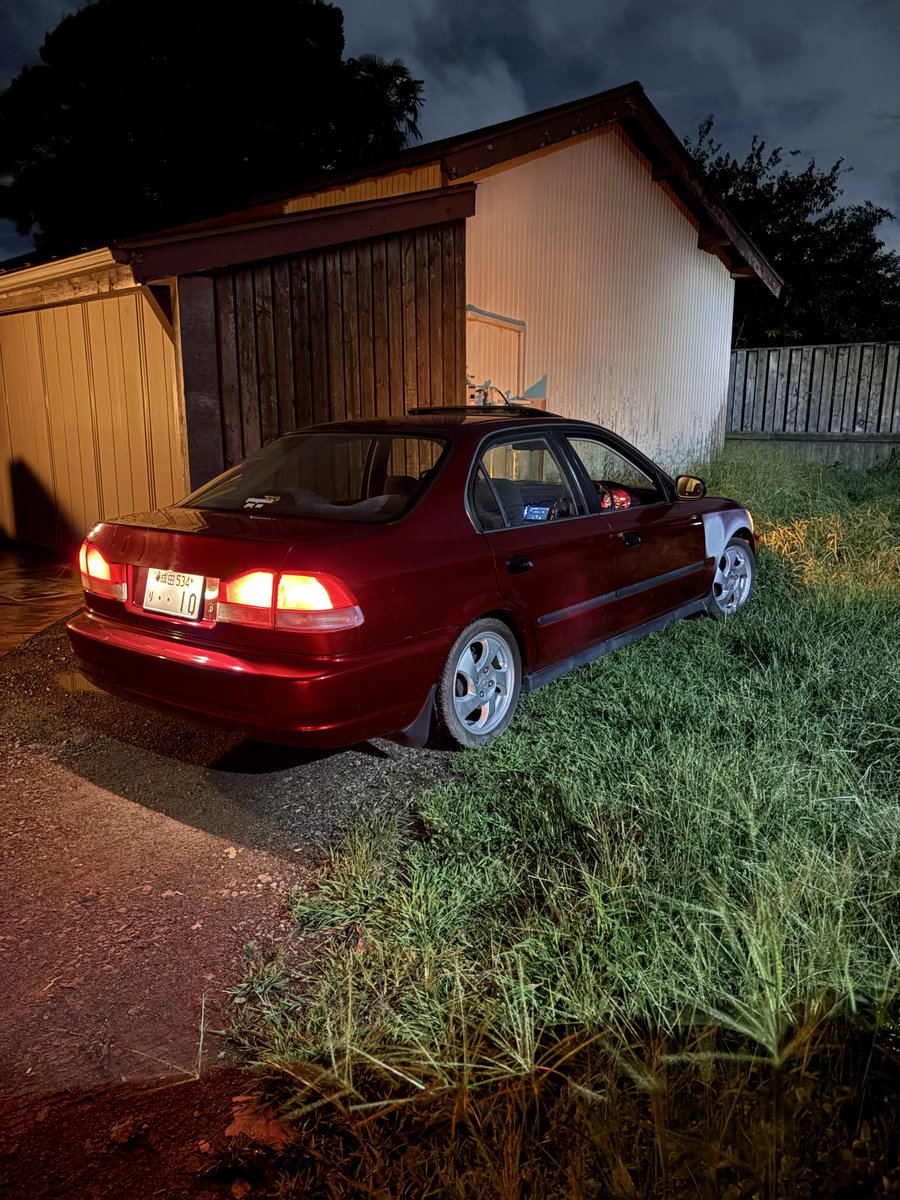 yuman_3's tweet photo. サンルーフ欲しさで
同じ車もう1台買ったのに
何もやってない！もったいない！ https://t.co/ydsrS1y3Rq
