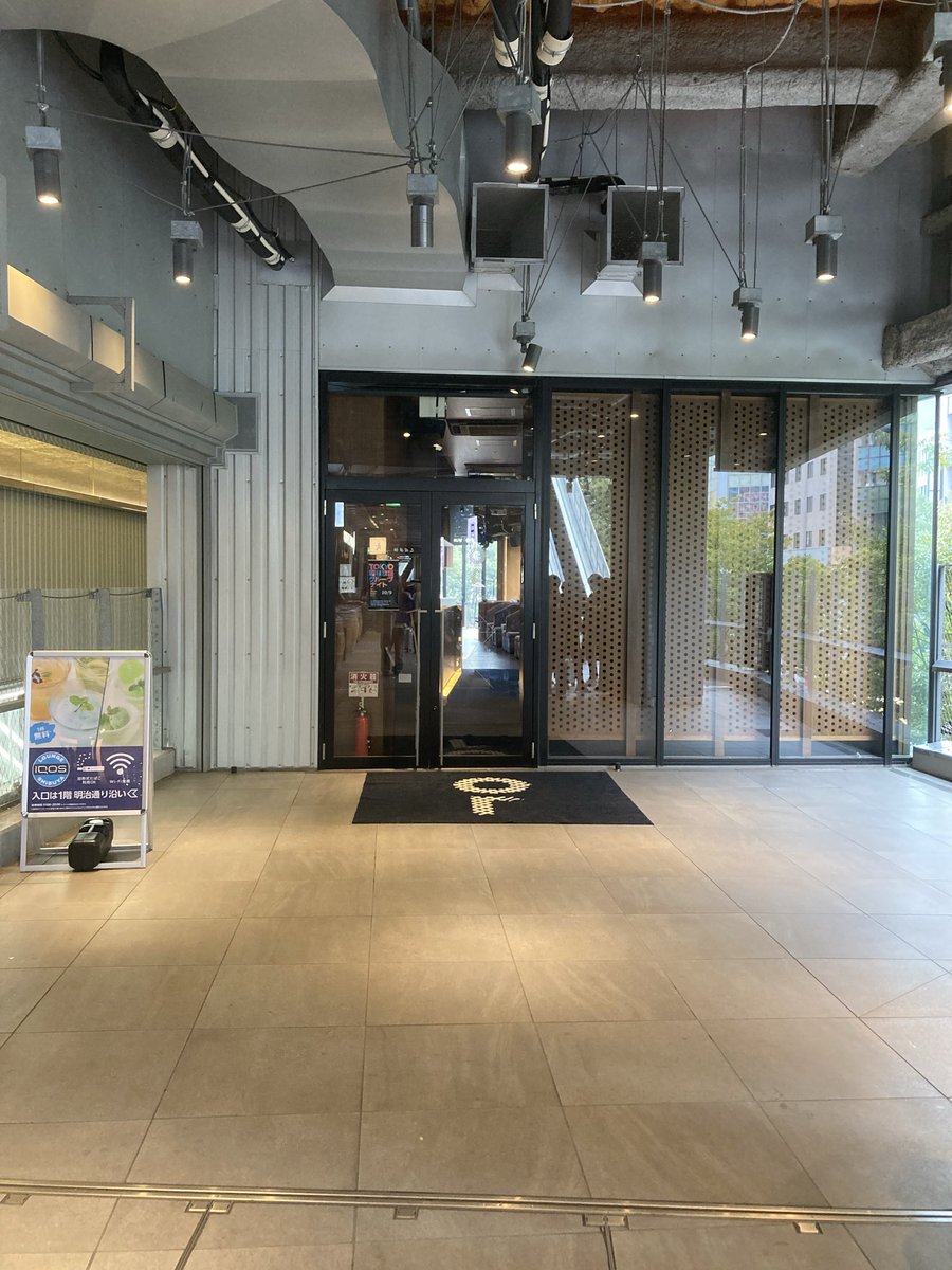 本日は #パークビーツ 🔥🔥🔥🔥
入口はミヤシタパーク無い3Fをてくてく行って1番奥！
コチラ！

もう一度言うぞ！
入口はミヤシタパーク3Fです！