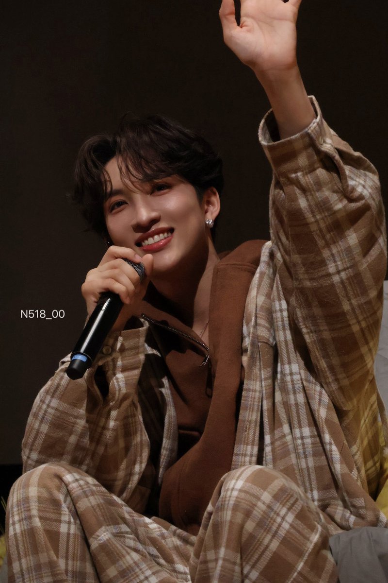 🧸🤎

#FALLinLove_Tokyo
#Noeulnuttarat
#MagentaBoy
<a href="/Noeul_lee6/">Noeul</a>  <a href="/NTangwai90292/">Noeul</a>