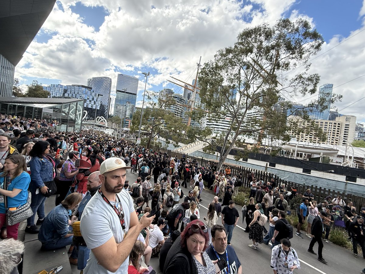 TeedsTV's tweet photo. All of #paxaus2025 has been evacuated 🔥
I promise it wasn’t my bad cooking! https://t.co/DCs3tQX6bn