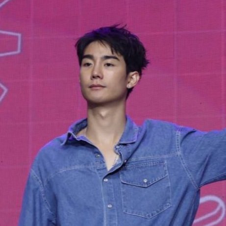 :  ใครอุ้มพ่อผมออกจากที่นอน