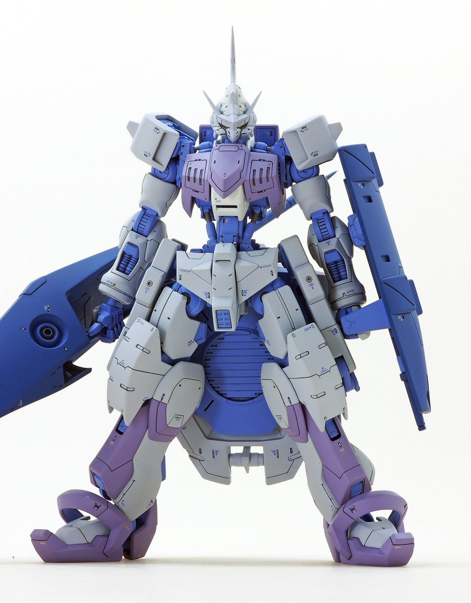 #これを見た人は紫が入ってる画像を貼れ