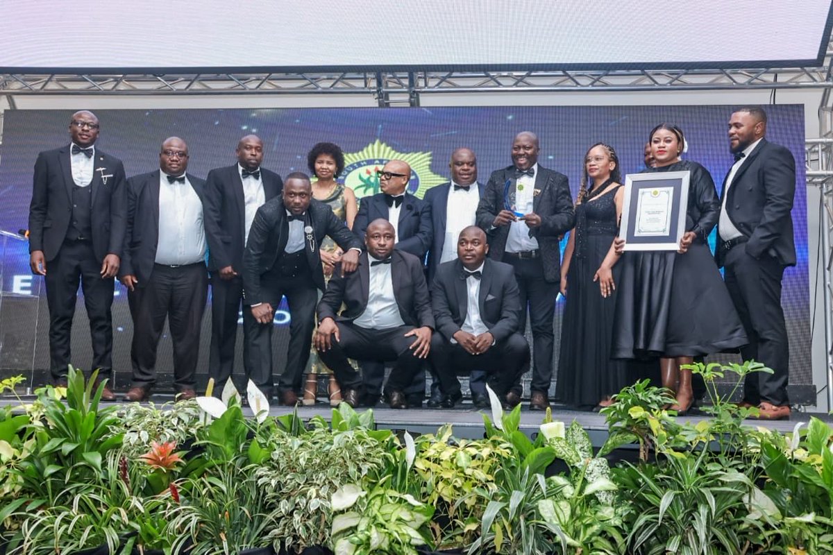 CrimeWatch_RSA's tweet image. [LIMPOPO SAPS EXCELLENCE AWARDS 2025]

The Premier of Limpopo, Dr Phophi Ramathuba, officiated as the functionary during the prestigious SAPS Provincial Excellence Awards held at The Ranch Resort in Polokwane.

The event was hosted by the Provincial Commissioner of the South…