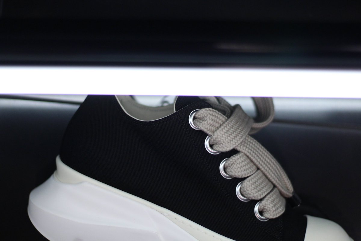 lhp_nagoya's tweet image. 【Rick Owens DRKSHDW】
25 Autumn Winter
&quot;MEGALACE SNEAKAS&quot;
&quot;JUMBOLACE ABSTRACT LOW SNEAKS&quot;
#drkshdw #lhp #lhpnagoya